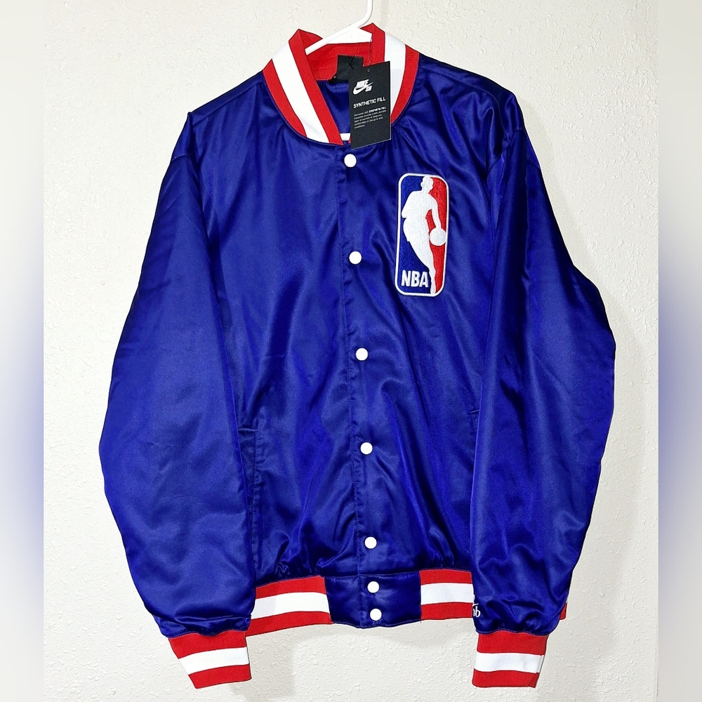 NEW Nike NBA 76ers Red, White, Blue Satin Jacket Size XL